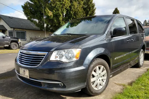 AMS minivan